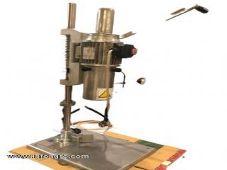 Manual Roller capping machine for wine bottles