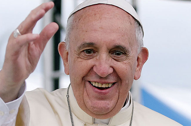 Pope orders ‘natural’ wine for Holy Communion
